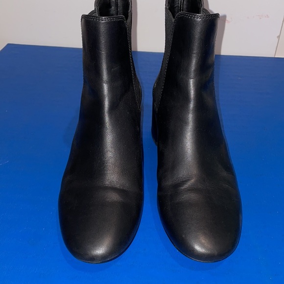 Coach Leather Boots - Picture 4 of 9